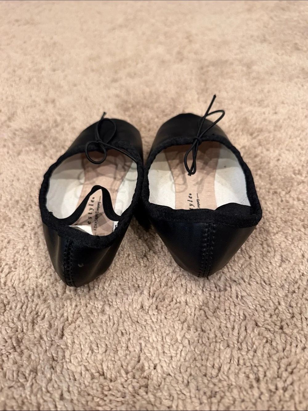 Girls Size 10 Black Ballet Slippers